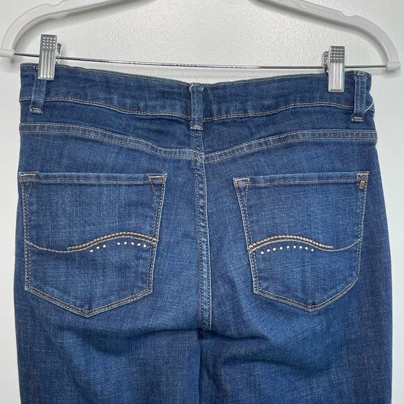 Lee Medium Wash Curvy Fit Mid Rise Bootcut Denim Jeans Stretch Blue Women's Sz 8 - Picture 5 of 13